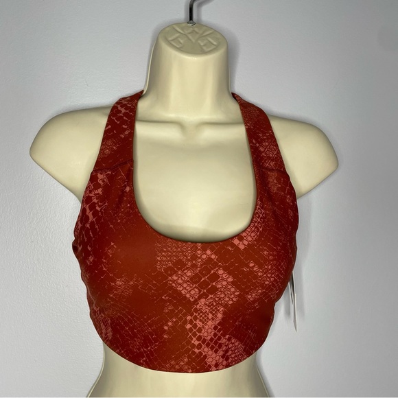 Old Navy High Support Racerback Sports Bra - Picture 3 of 5